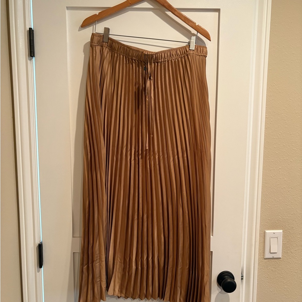 Express Pecan High Waisted Satin Drawstring Pleated Midi Skirt Size Large